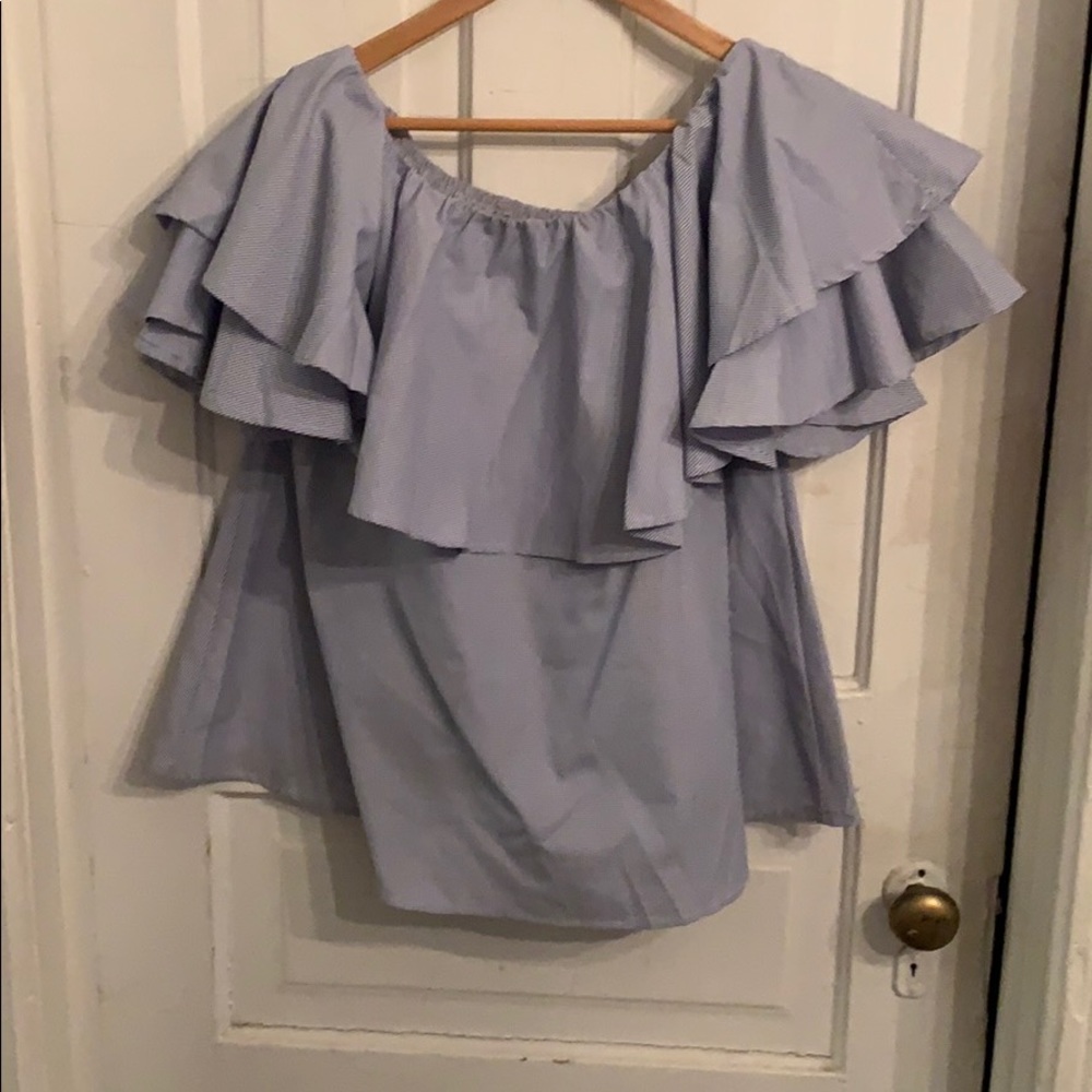 Off the shoulder ruffled top.